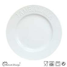 Acristalamiento blanco con placa de cena en relieve